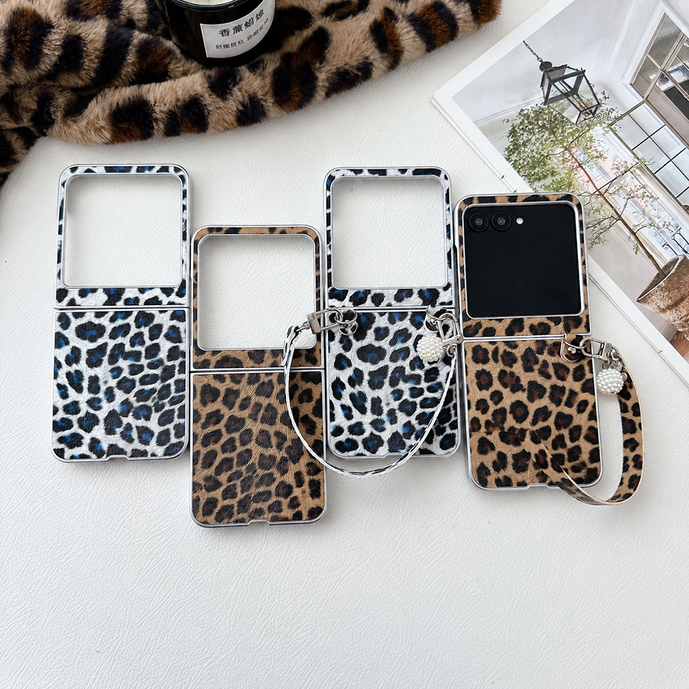 Phone Accessories Usa - Casing Ponsel Lipat Motif Macan Tutul