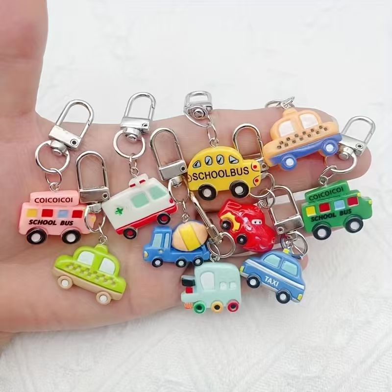 Phone Accessories Usa - 10 buah gantungan kunci mobil kartun